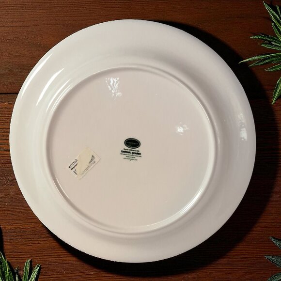 Portmeirion Botanic Garden 10" Virgins Bower dinner plate - Picture 2 of 11